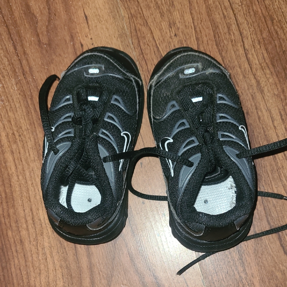 Max Air Nike Baby Black Size 4c